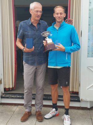 Singles winner Cameron Malik